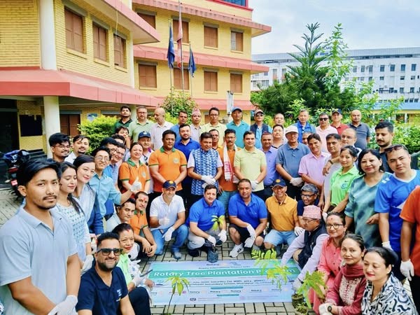 रोटरीयनहरूले ५०,००० बिरुवा रोपेर ऐतिहासिक कदम चाले