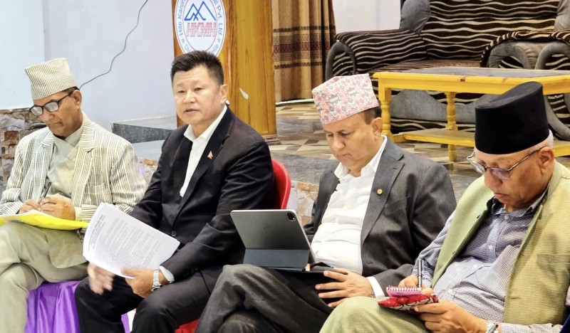 हिलेमा बसेको नेकपा (एमाले )कोशी प्रदेश कमिटीको सातौं पूर्ण बैठक, विधान संशोधन र कार्ययोजनामाथि छलफल
