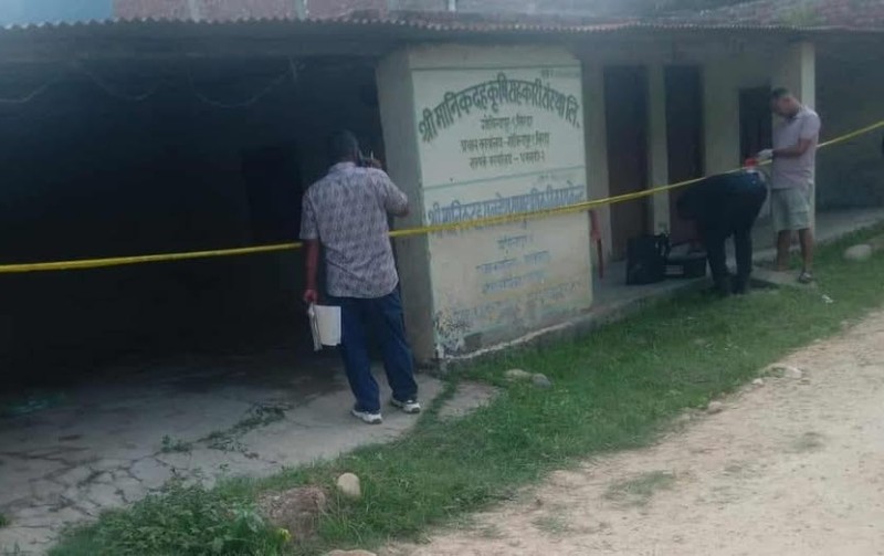 सिरहा जिल्लामा आज बिहान एक वृद्धको धारिलो हतियार प्रहार गरी हत्या गरिएको छ।