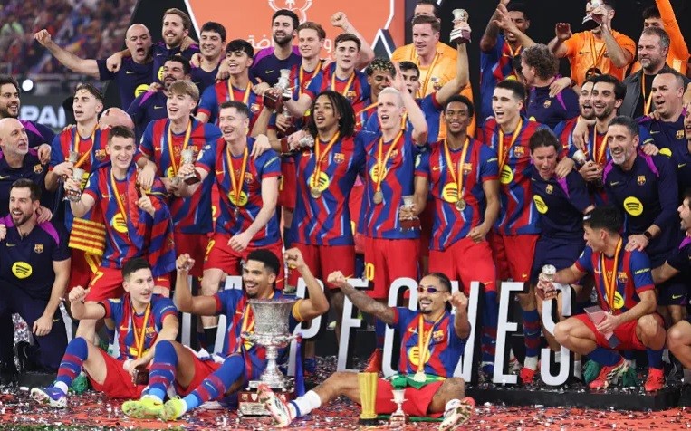 रियल म्याड्रिडलाई हराउँदै बार्सिलोनाले स्पेनिस सुपर कप जित्यो