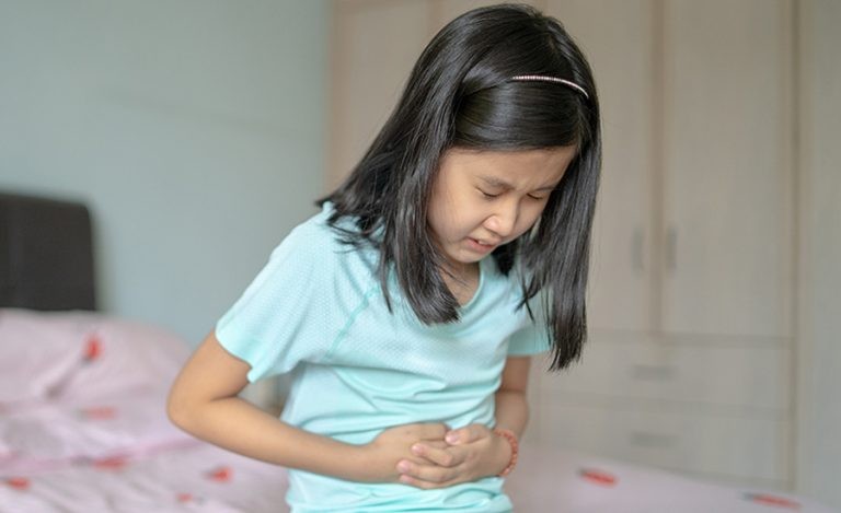 बालबालिकामा कब्जियत : कारण, लक्षण र उपचार