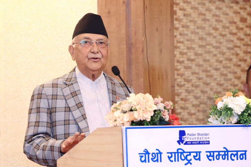 प्रधानमन्त्री ओलीको प्रश्न : मेरो बेडरुमसम्म बिचौलियाको पहुँच छ भन्नेहरुले प्रमाणित गर्न सक्छन्  
