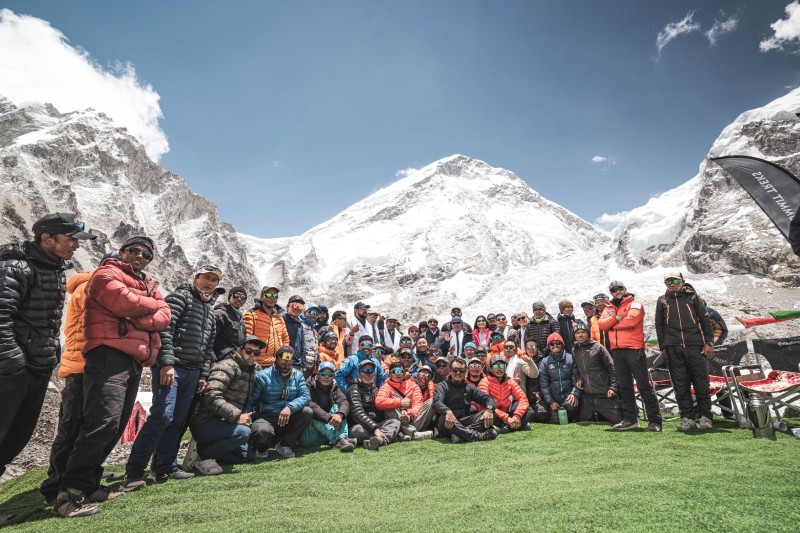 सगरमाथा आधारशिविरमा विशेष संवाद, १६ बुँदे ध्यानाकर्षण     