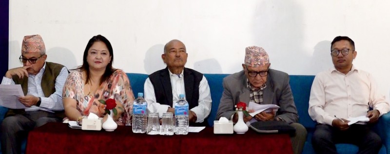 ‘नेपालमा कसैले कसैलाई मान्नुपर्छ भन्ने संस्कार नै छैन्’