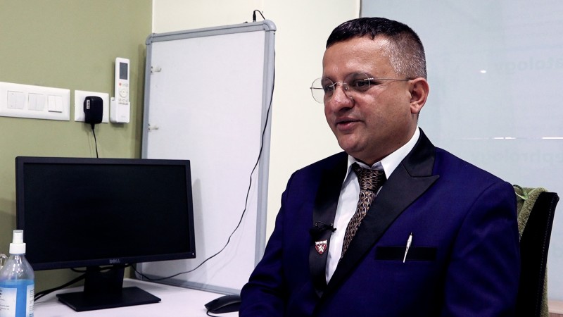 नेपालमा करिब ७० प्रतिशत मानिसहरु हड्डीको समस्याबाट ग्रसित छन् :डा.सन्तोस बस्याल अर्थोपेडिक तथा स्पाइन सर्जन