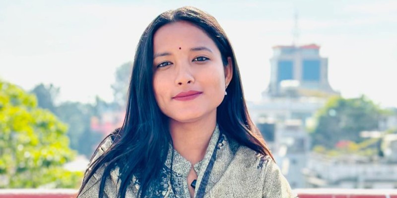 केपी ओली र एमाले जनताको कठघरामा उभिन बाँकी नै छ : रक्षा बम