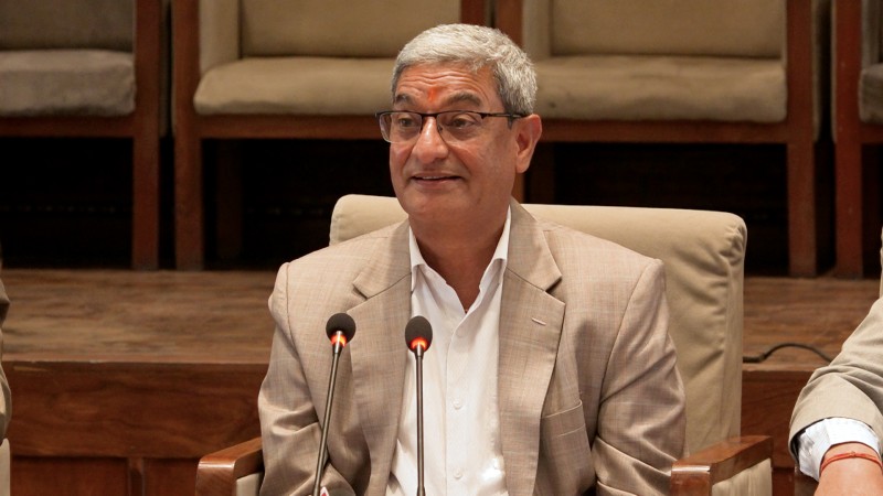 संघीयताबाट पछाडी फर्कने विषयले मुलुकलाई अन्धकार तर्फ लैजान्छ :गृहमन्त्री 