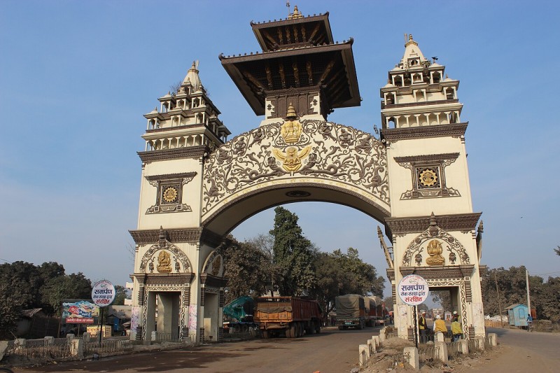 पूर्वीनाका साँगाबाट यातायातका साधनलाई उपत्यका प्रवेशमा रोक