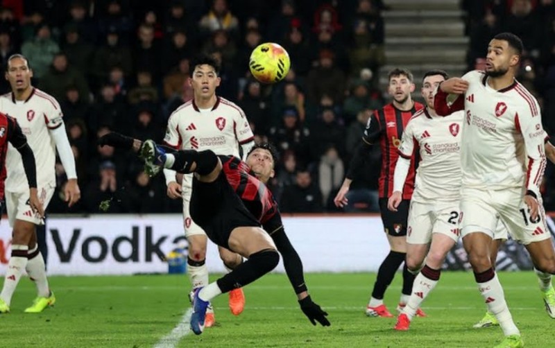 बर्नमाउथसँग पराजय बेहोर्दै लिभरपुल स्तब्ध