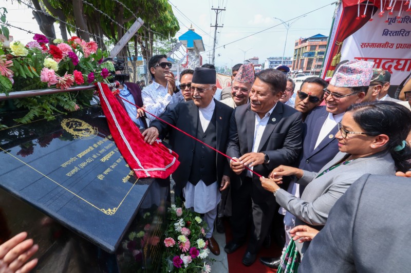 अरूले आएर देश बनाइदिँदैन, सबै मिलेर विकास गर्नुपर्छ : प्रधानमन्त्री ओली