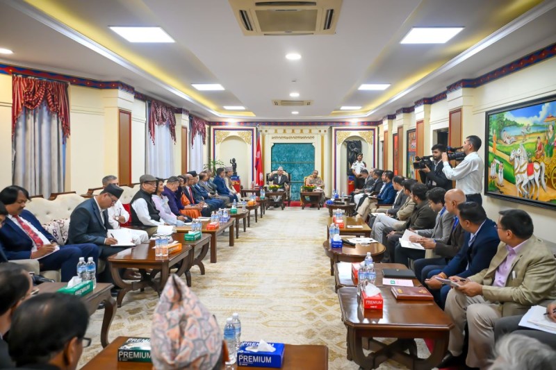 लोकतन्त्र र संविधान रक्षाका लागि निर्वाचनमा जान राष्ट्रपतिको आग्रह